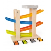 Rennbahn mit Parkdeck