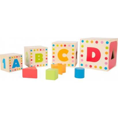 10627_stapel_wuerfel_mit_bausteinen_d