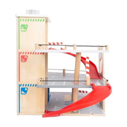 11676_legler_small_foot_parkgarage_d