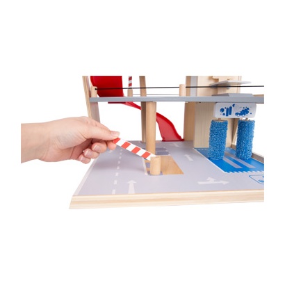 11676_legler_small_foot_parkgarage_i