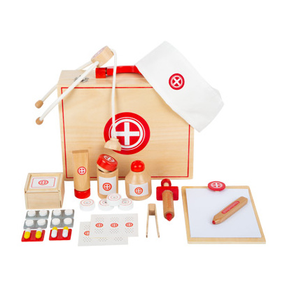 11695_legler_small_foot_arztkoffer_natur_b_20200527